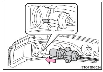 Toyota CH-R. Do-it-yourself maintenance